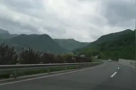 天水到宝鸡之间连霍高速风景视频封面