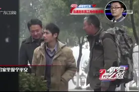 街头测试：农民工向路人借电话报平安，会有人伸手帮助吗？