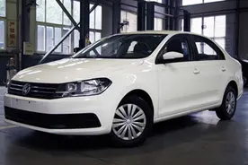 桑塔纳10到12万轿车图片 桑塔纳价格最低 桑塔纳防盗图片