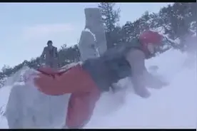 雪崩如何逃生？全靠滑雪神技