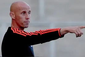 官方：巴特出任曼联青训主管图片