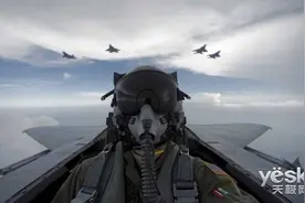 属于你的阿帕奇头盔 眼控将成为VR操控主流图片