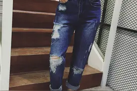 潮流破洞裤，穿出你的时尚个性图片