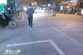 深夜浦北比广东还热闹，竟是他们在捣腾这一切？图片