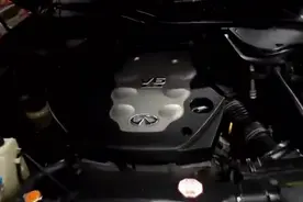 国外大神改装英菲尼迪FX 35，动力堪比超跑视频封面