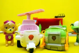 狗狗巡逻队 会唱歌的巡逻车 天天 小灰 有声玩具视频封面