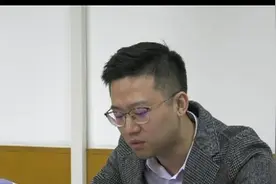 北京一保安灭火时遇难，至今无人赔偿视频封面