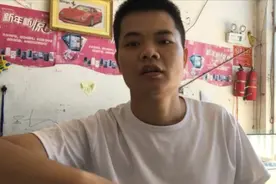 台风把招牌刮坏了，准备做个发光字的招牌，2家店报价相差800多！视频封面