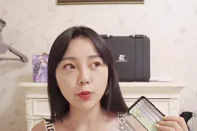 留学生妮妹在线美妆教学，10分钟自己在家嫁接睫毛，便宜又漂亮～