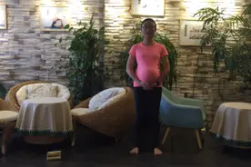 孕期如何正确弯腰拾物品