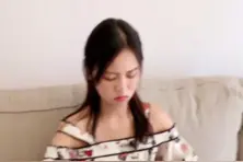 这样的闺女谁不要啊 一跟妈妈吵架就要给爸爸换媳妇 真好😄视频封面