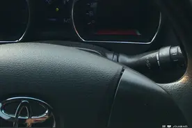 汽车100码跟摩托车60码一样，摩托车100码跟汽车一百七八样咋解？