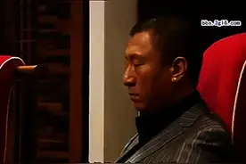 孙红雷的经典片段，依旧不改《征服》刘华强的霸道气场！图片