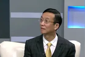 购买动迁房，在过户时却被上家要求加价20万，下家该如何维权？