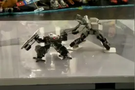 日本机器人摔角大赛，各种武功各种必杀技