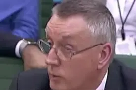 华为外籍高管坦诚应对英国科技委员会质询：欢迎大家来找问题，不管是1个还是100个！#华为视频封面