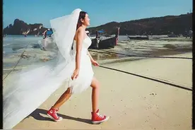 大庆“90后”护士泰国海滩救人图片