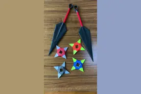 手里剑折纸，两张彩纸就可以组合起来，满满的回忆。#手工 #折纸 #干货都在这