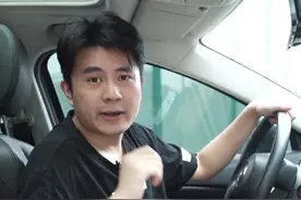 仪表盘这些指示灯亮起，千万要注意！一个不小心，就会酿成大祸！ #车  