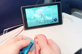 飞机上玩儿Switch游戏机是一种什么样的体验？外国友人告诉你视频封面