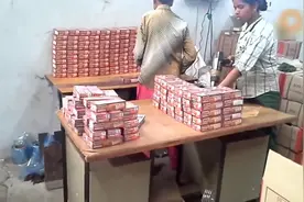 印度人是如何制造铰链的？和中国比还有好些年差距！