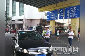 哈站出站口变更 海城桥下私家车禁行图片