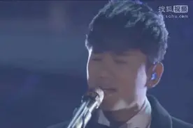 张杰全家近照，农村父母穿着随意显质朴，为讨好贵气岳母送神秘礼物视频封面