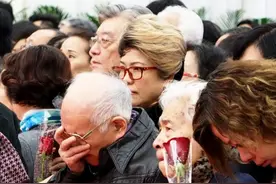 周小燕遗体告别仪式在沪举行图片