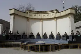 北京圆明园公园里的十二生肖兽首图片