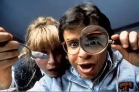 物理大师 显微镜和望远镜——上帝的钥匙图片