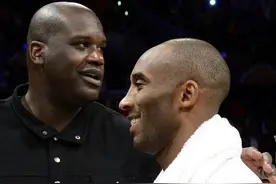 科比拿60分引小贝起立致敬，却引得奥尼尔不满，大骂“臭小子”图片