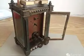 采用游丝—摆轮装置的机械钟机构鉴赏（内含很多高清细节图）图片