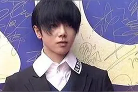 华晨宇被疑整容，跟邓紫棋拥有同款脸鼻，这就是爱的证明？图片