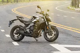 下一个销售神话即将到来，春风400NK中国首测图片