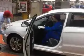 实拍：奇瑞艾瑞泽5生产线！视频封面