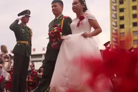 战车护送！军旗下宣誓！这又甜又燃的神圣一刻，请你点赞送个祝福呗～（栾鑫磊、潘懿豪、刘子锋）视频封面