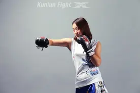 中国女拳王排名唐金居首，有人KO日本男选手，有人双腿征服成龙图片