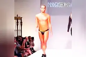 男模走秀，在场的人都吊炸天了！图片
