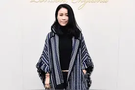 扎根英伦范儿的Burberry，在这一季亮闪美翻！图片