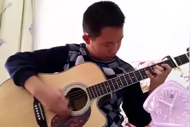 中国一小学生吉他水平逆天，高晓松看完称要砸琴改行