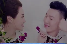 直击中国球员李根婚礼，老婆美貌似天仙，现场传授泡妞秘诀视频封面