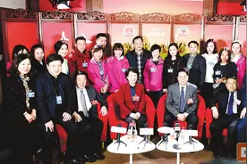 赵素萍、刘春良点赞郑州全媒体全国两会北京新闻会客厅图片