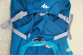 入门好选择：迪卡侬 Quchua Forclaz 30 Air 登山包 附真人兽图片