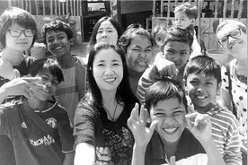 杭州女教师自费支教柬埔寨 上午上课下午修校舍图片