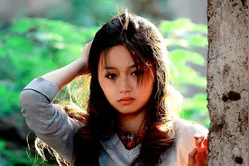 相亲不到半月女友急着订婚，偶然听到她父母一段对话后我心灰意冷图片