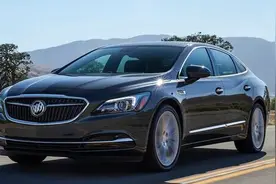 20万就可买堪比60万豪华奥迪A6内饰：别克新君越超豪气图片