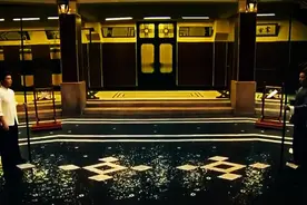 《叶问3》精彩片段甄子丹张晋终极大战，这才是咏春正宗！图片