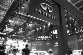 英菲尼迪Q70L前引擎盖无故弹起行人保护装置遭诟病图片