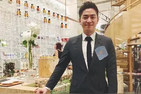 90 后开了家高颜值的分子药局，用烧杯喝咖啡治愈你的小确丧图片