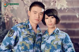 双军人夫妻不许在同一战舰工作，“拆分”鸳鸯的军规是咋说的？图片